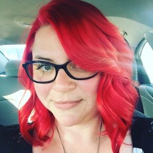 Meet your Posher, Jenny